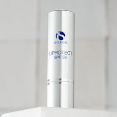 iS Clinical Liprotect SPF 35 5 g.